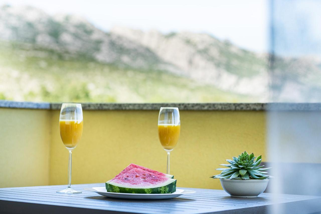 Green Point Paklenica Starigrad Paklenica Ngoại thất bức ảnh