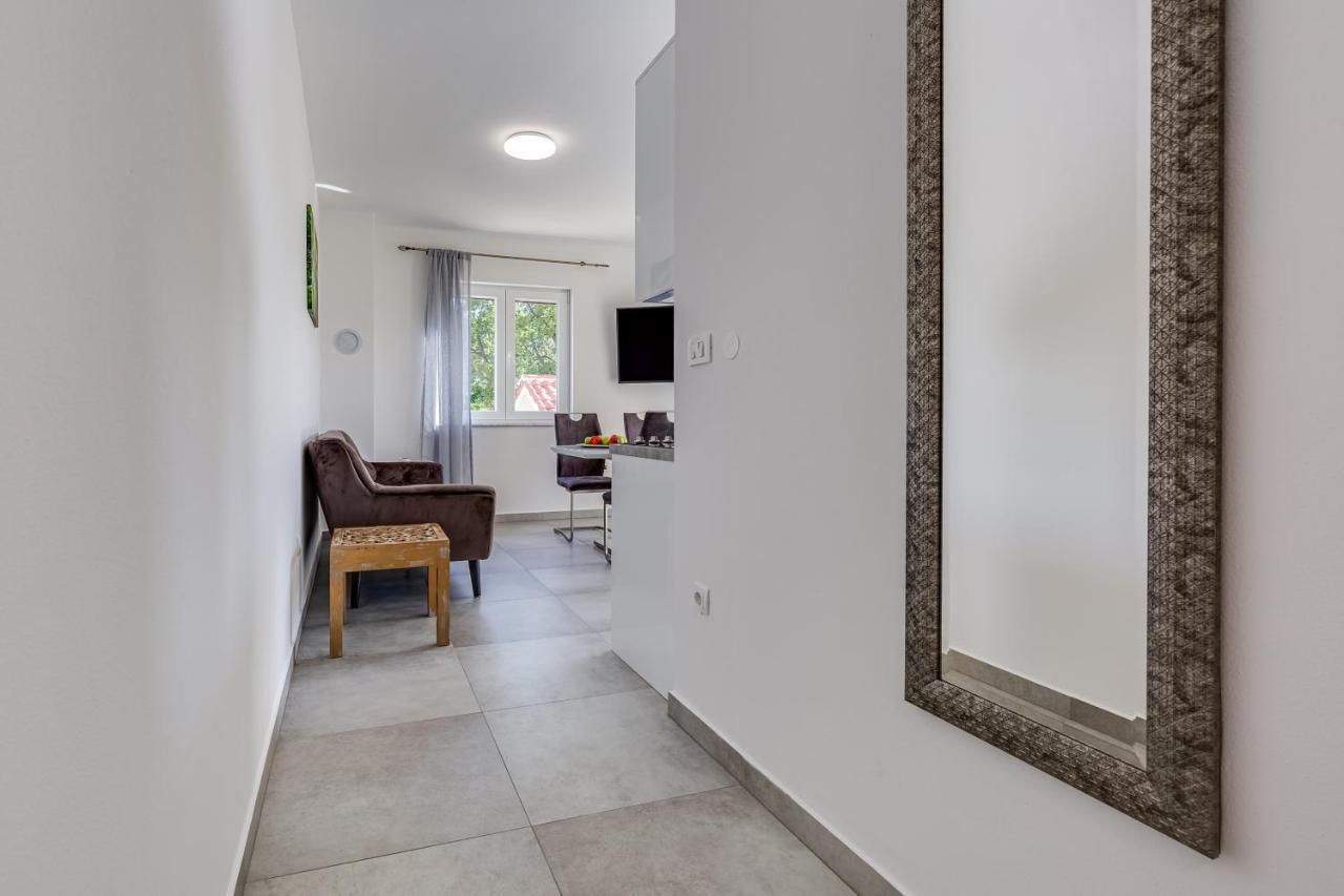 Green Point Paklenica Starigrad Paklenica Ngoại thất bức ảnh