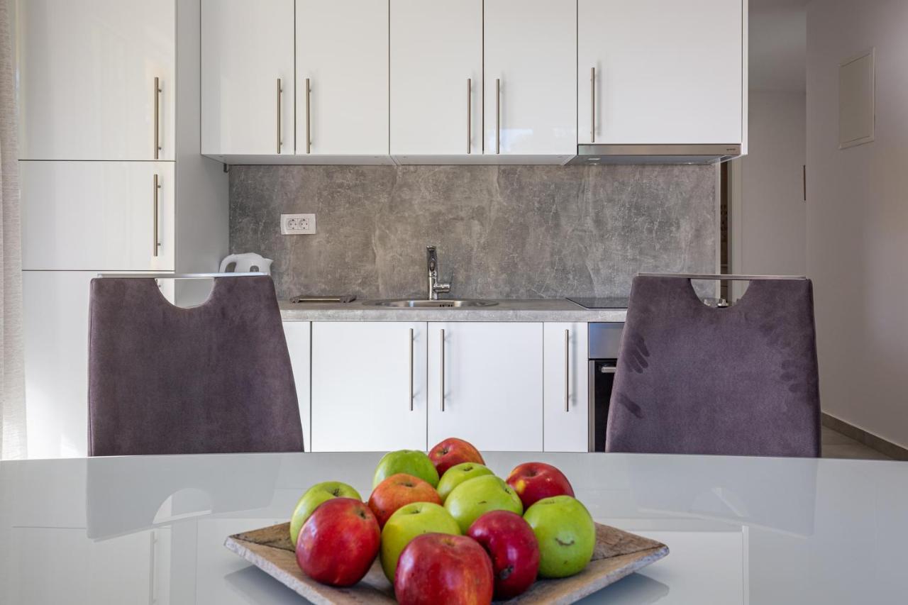 Green Point Paklenica Starigrad Paklenica Ngoại thất bức ảnh