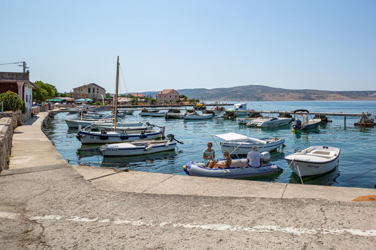 Green Point Paklenica Starigrad Paklenica Ngoại thất bức ảnh